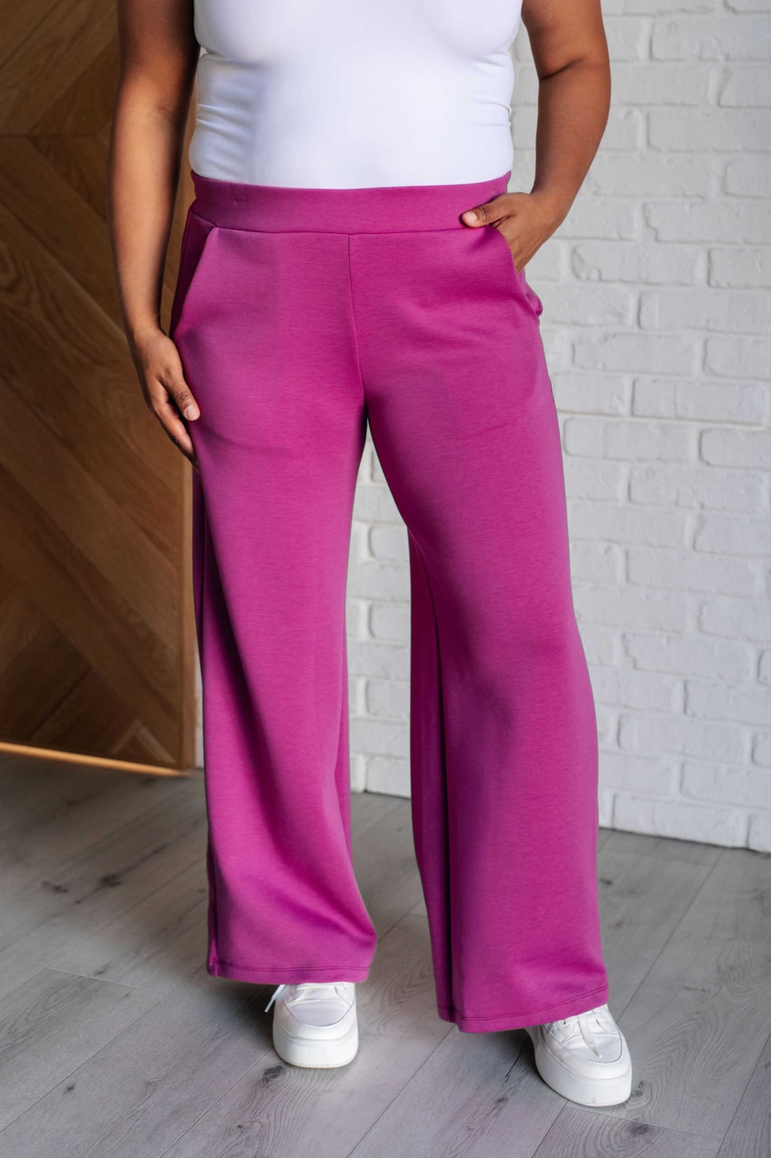 Resort Travel Wide Leg Crop Pant in Magenta | Pants