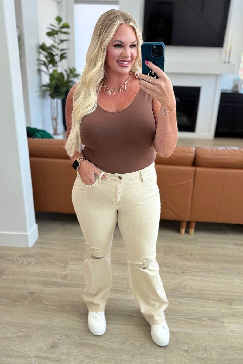 Selena High Rise Distressed 90’s Straight Jeans in Bone