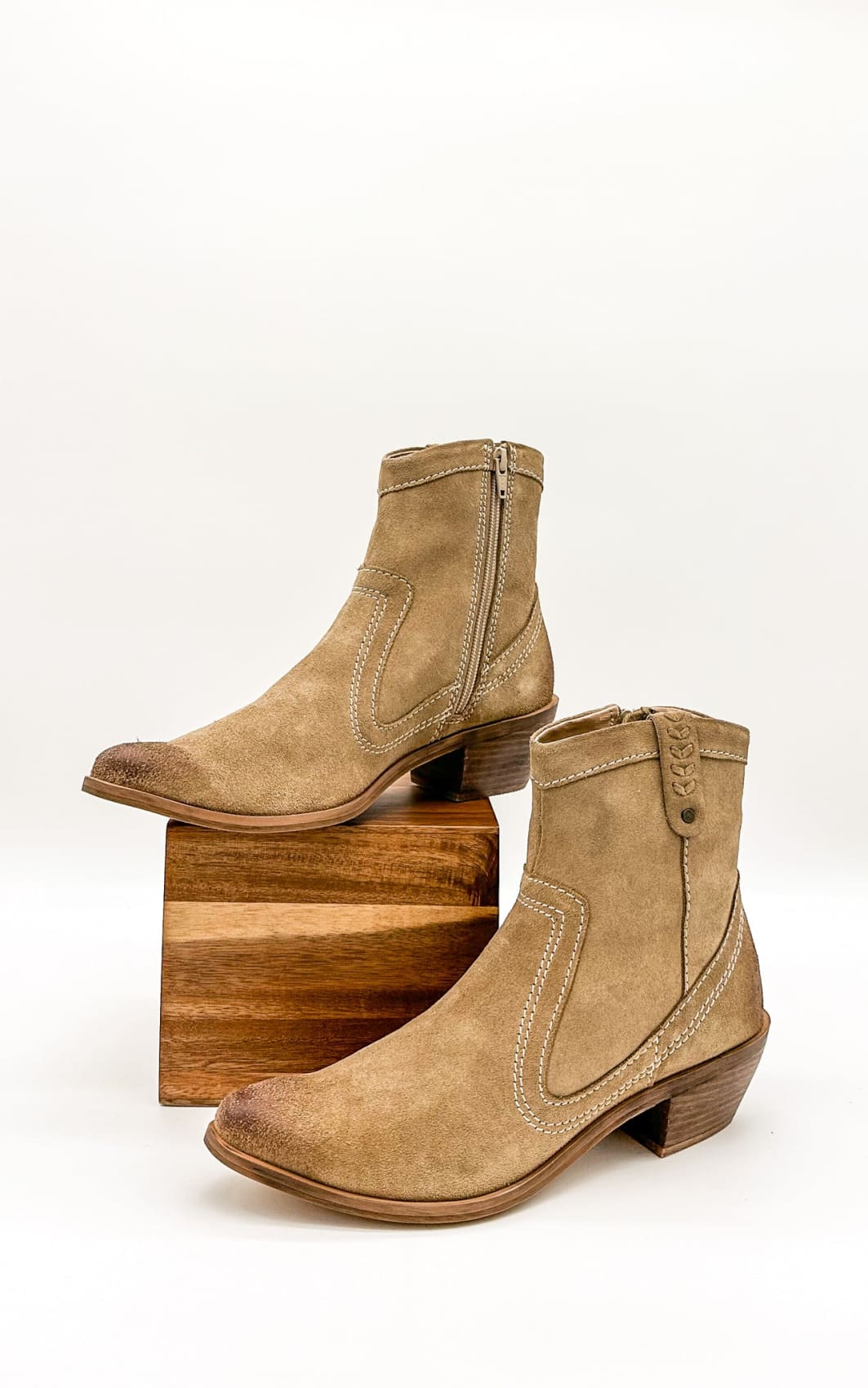 Smithy Suede Ankle Boot in Tan | boots