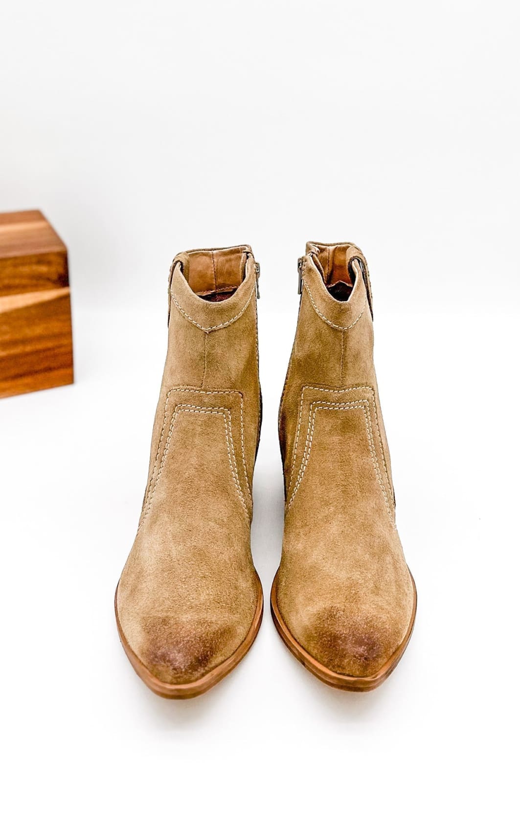 Smithy Suede Ankle Boot in Tan | boots