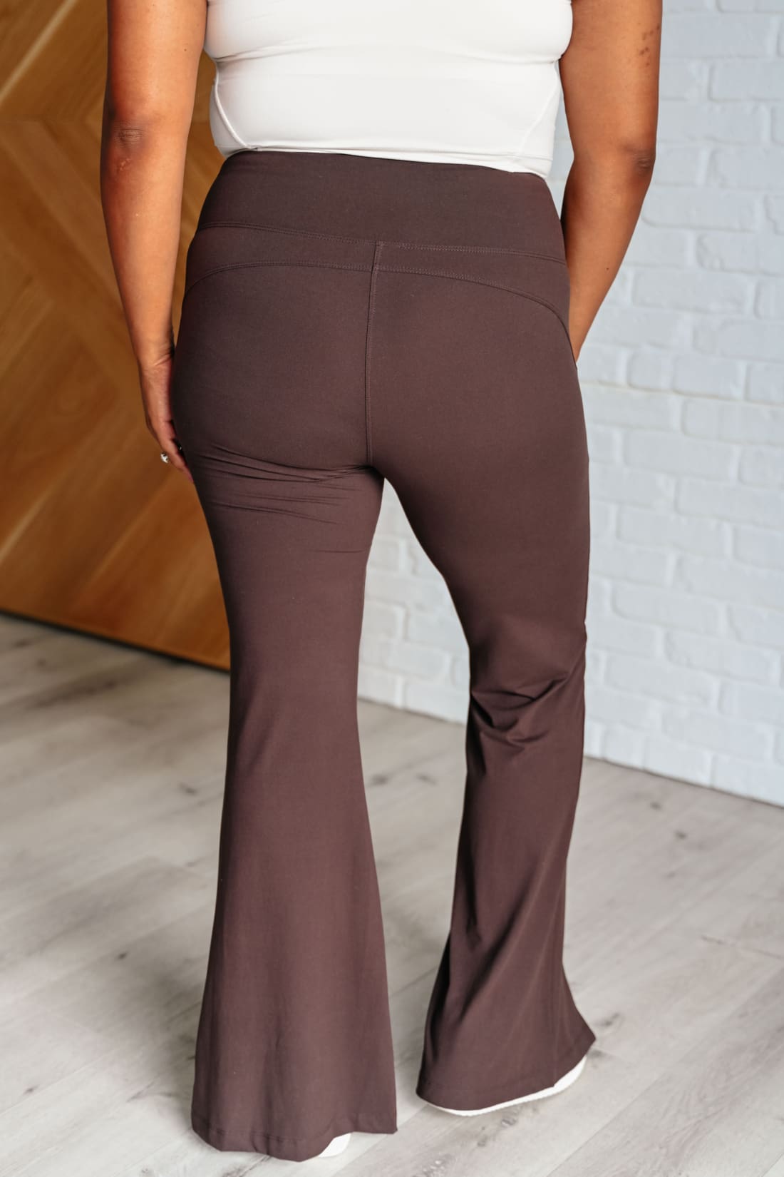 Stamina Stride Flare Leggings in Espresso | Athleisure