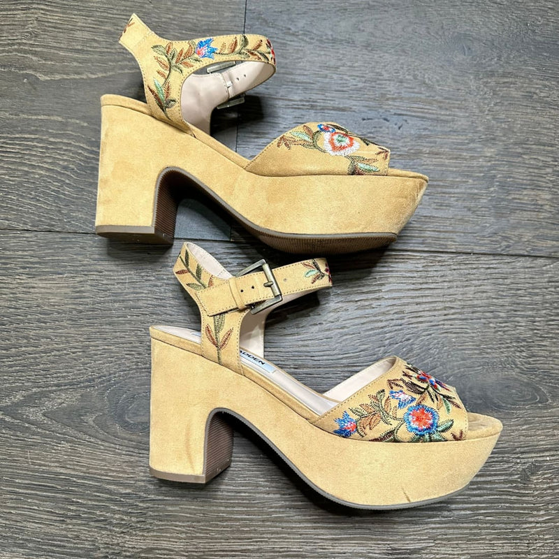 Steve Madden Leni Embroidered Chunky Suede Platform Sandal Khaki 9M