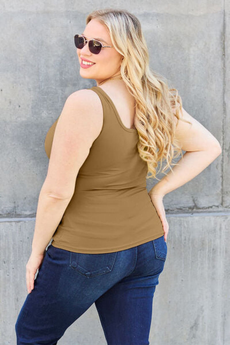 Stretch Square Neck Wide Straps Fitted Tank Top