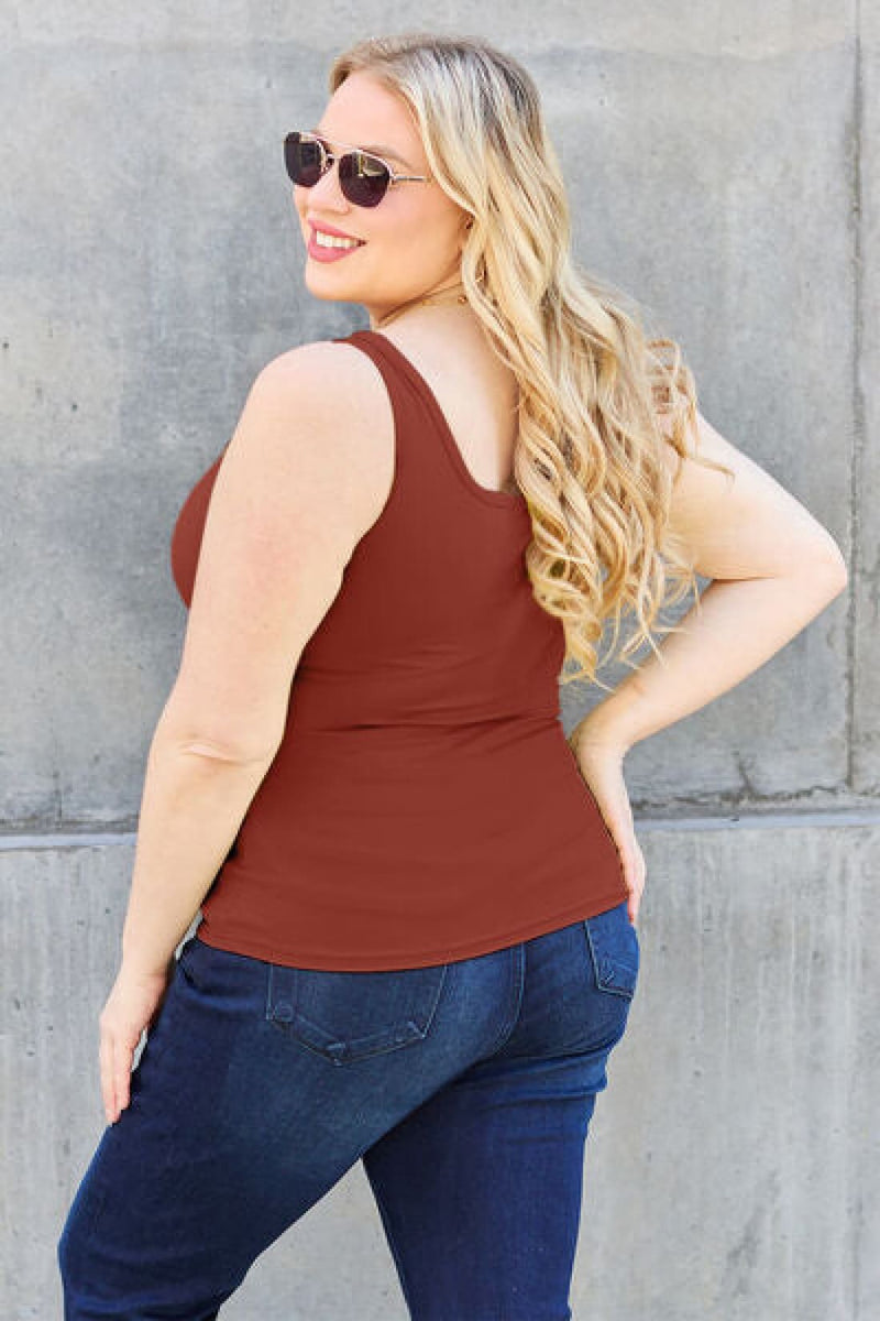 Stretch Square Neck Wide Straps Fitted Tank Top