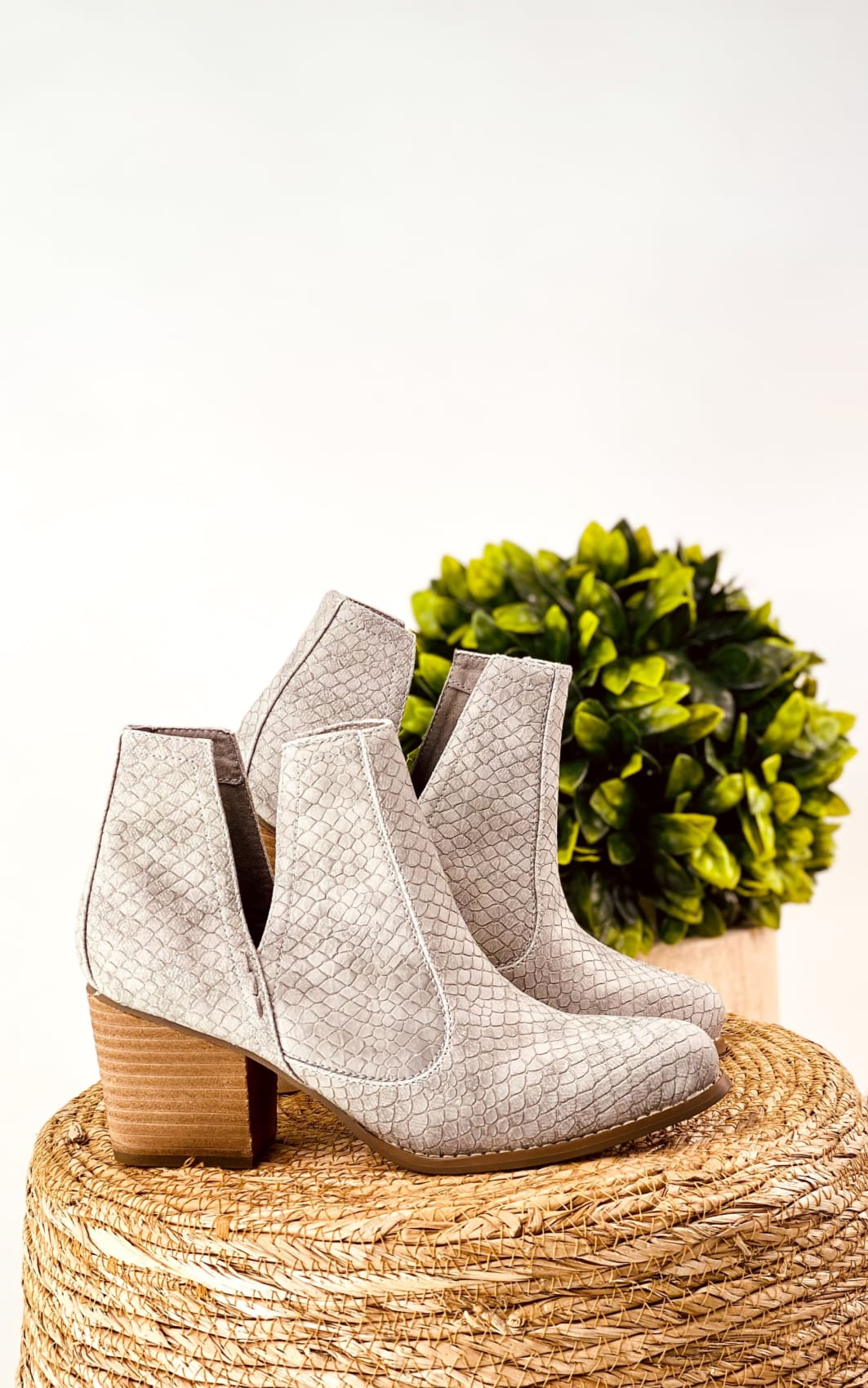 Tarim Bootie in Grey | boots