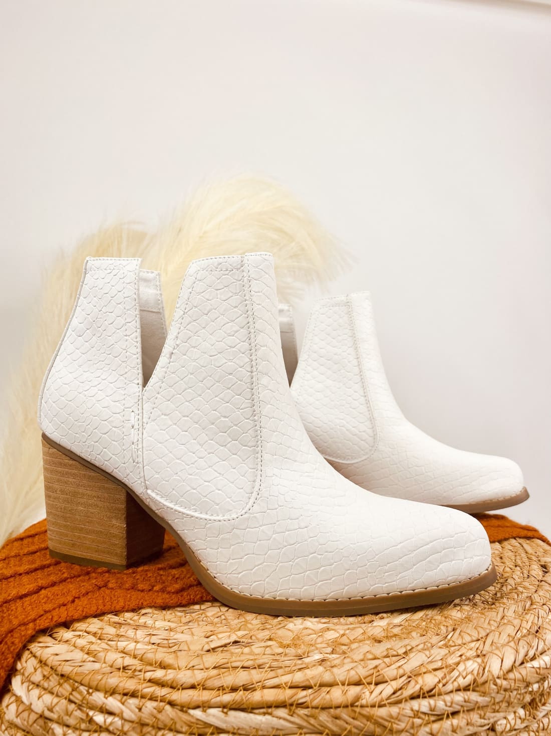 Tarim Bootie in White | boots