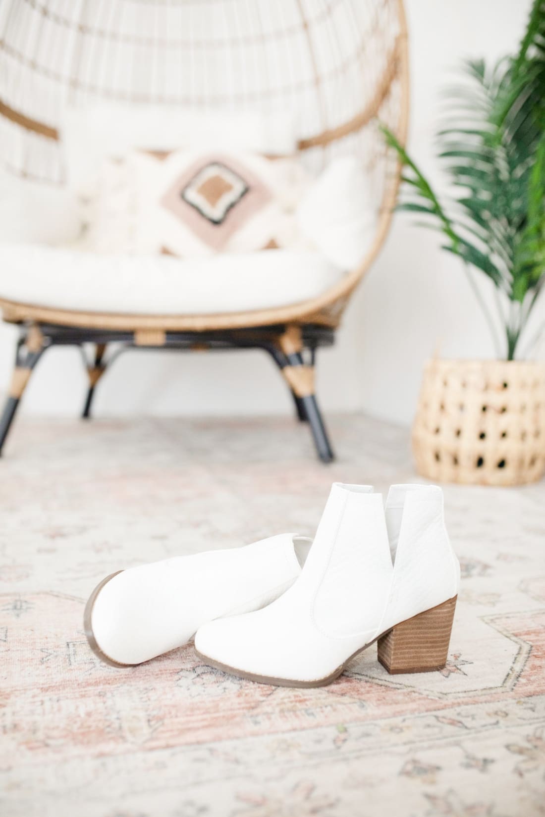 Tarim Bootie in White | boots