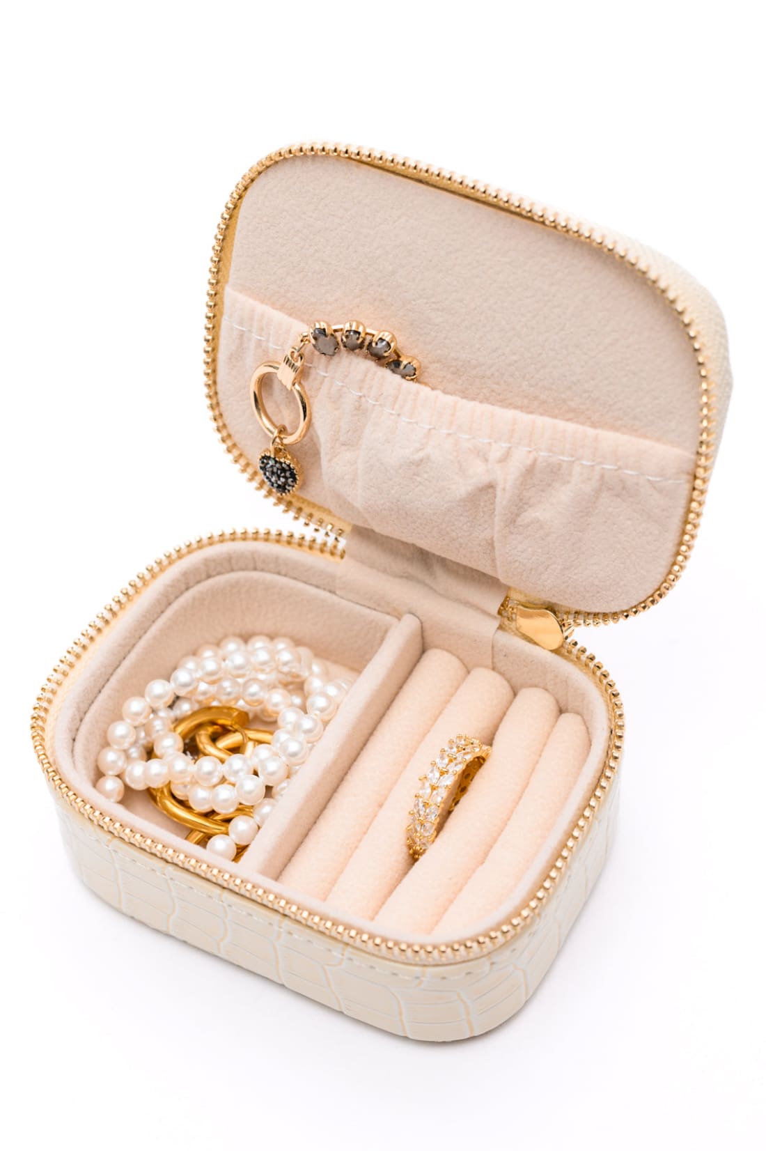 Travel Jewelry Case in Cream Snakeskin | Accessories