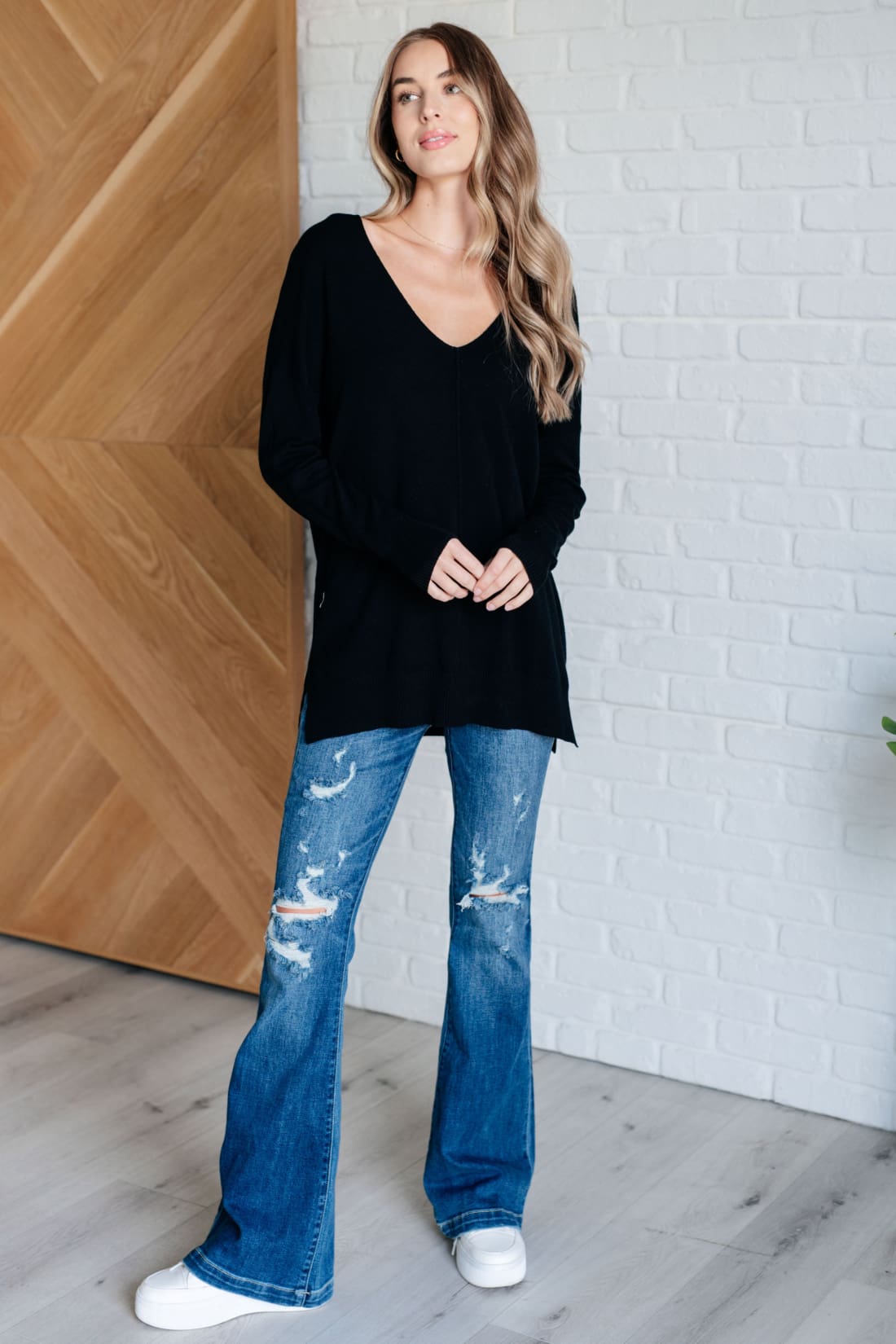 V-Neck Front Seam Sweater in Black | Tops