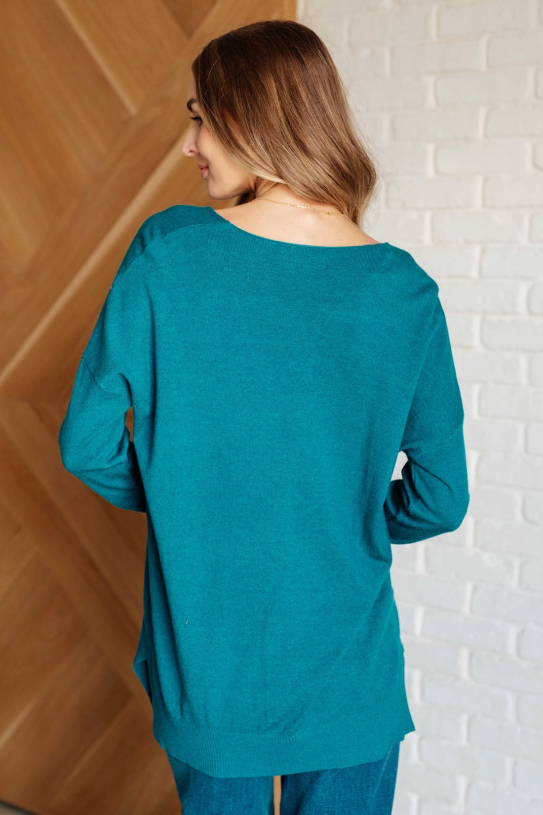 V-Neck Front Seam Sweater in Heather Ocean Teal | Sweaters & Cardigans