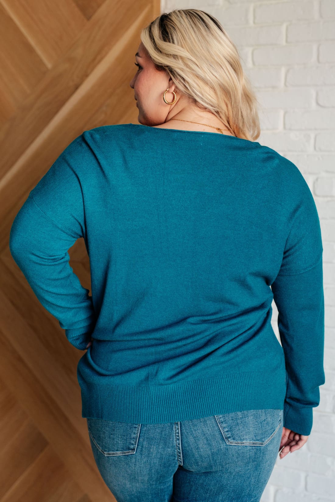 V-Neck Front Seam Sweater in Heather Ocean Teal | Sweaters & Cardigans