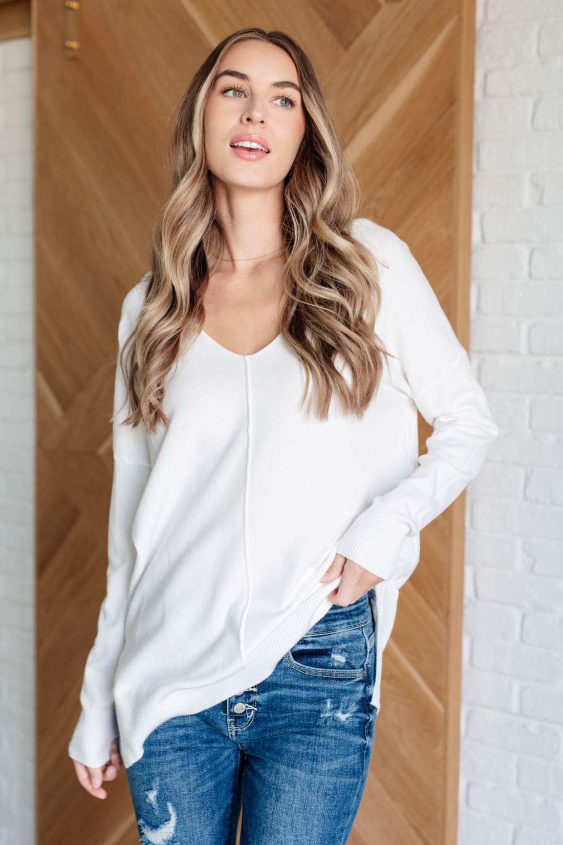 V-Neck Front Seam Sweater in Ivory | Sweaters & Cardigans