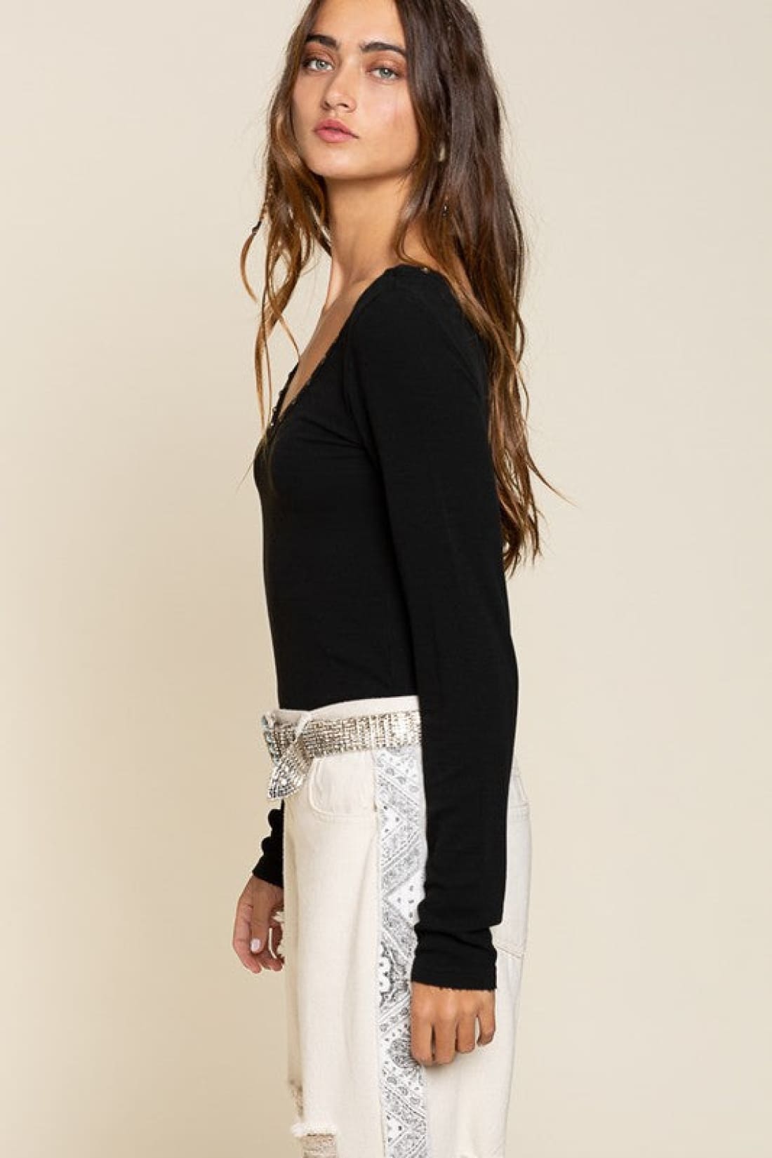 Studded V-neck Top | Long Sleeve Tops